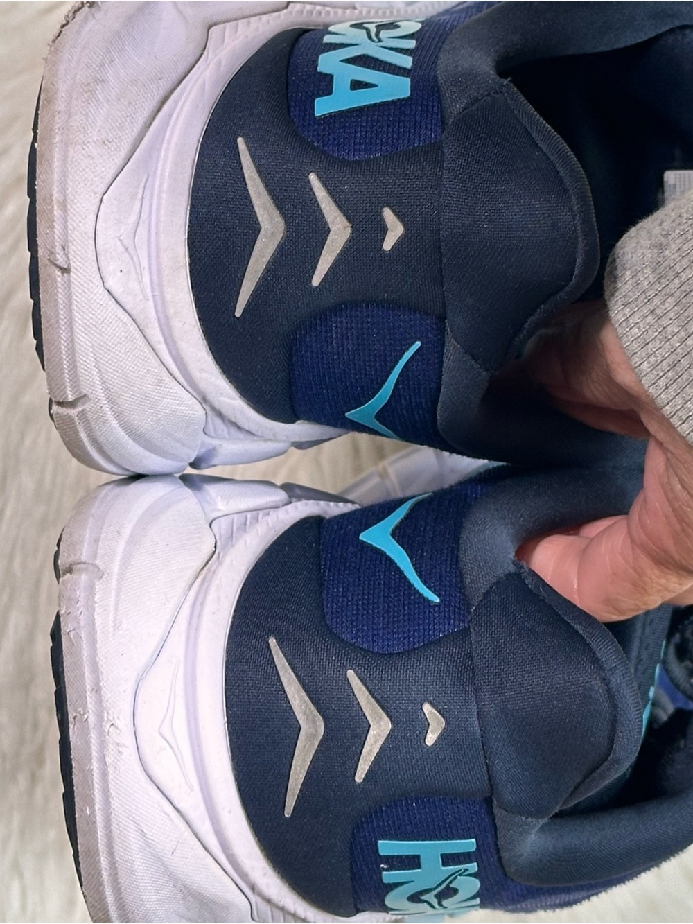 Hoka ARAHI 6 Men's Navy and Teal Performance Running Shoes - Picture 7 of 10